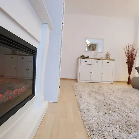 Apartamet Alpha Брашов